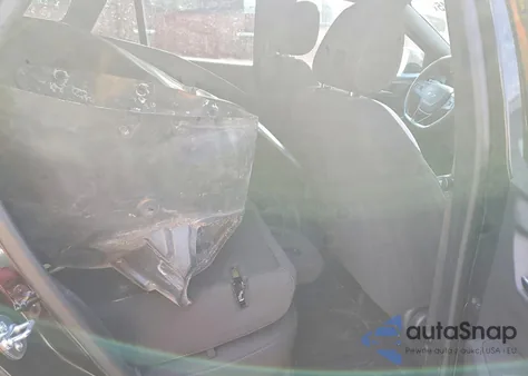 2025 Chevrolet Trax 1Rs z USA, uszkodzony, nr VIN KL77LGEP4SC131676